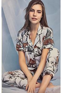 Kadın Kısa Kollu Beyaz Leopar Desen Düğmeli Organik Pamuk Pijama Takımı