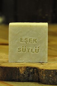 El Yapımı Doğal Eşek Sütü Sabunu 110 Gr.