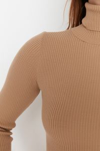 Trendyol Collection-Kamelfarbener Basic-Rollkragenpullover TWOAW21KZ1279 4