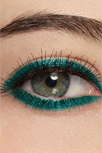 AVON-Eye Pencil - Emerald Glimmersticks Lifted and Retractable 3