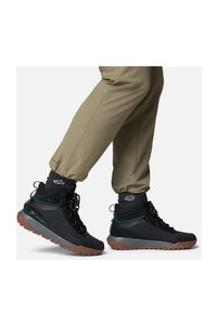 Related product image Columbia Walking Shoes