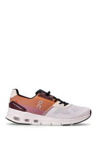 Imaginea produsului asociat On Running Sneakers