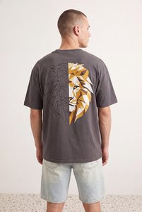 İlgili ürün resmi Trendyolmilla Man T-Shirt