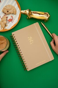 Related product image Victoria's Journals Agenda