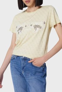 Related product image Guess T-Shirts