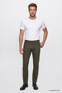 Related product image Wrangler Jeans