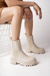 Related product image meyra'nın ayakkabıları Boots