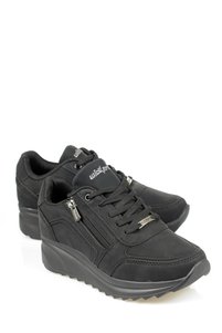 Related product image Wickers Sneakers