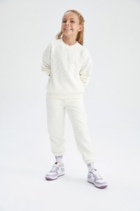 Related product image Defacto Sweatpants