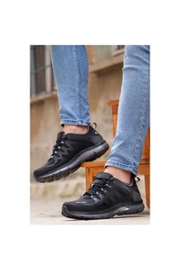 Related product image Lumberjack Outdoor Shoes