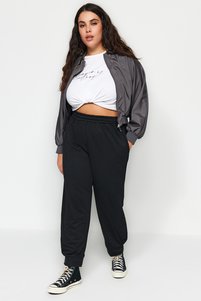Related product image Trendyol Curve Sweatpants