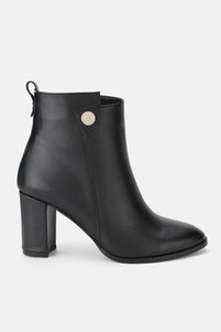 Related product image TUNAELLİ Boots