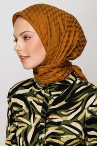 Related product image VALORSCARF Shawls