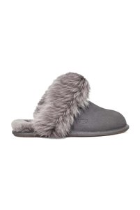 Obrázek souvisejícího produktu UGG Pantofle