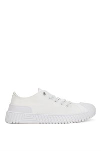 Related product image GAMELU Walking Shoes