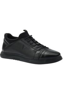 Related product image Voyager Flats