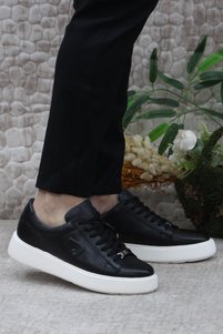 Related product image Pierre Cardin Flats