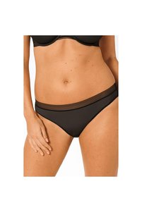 Related product image Triumph Briefs