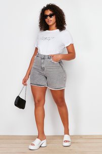 Related product image Trendyol Curve Shorts
