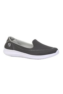 Related product image Pierre Cardin Sneakers