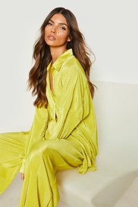 Related product image BOOHOO Shirts