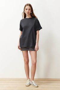 İlgili ürün resmi Trendyolmilla T-Shirt