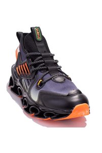 Related product image GAMELU Sneakers