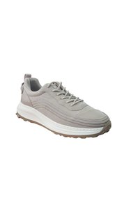 Related product image GAMELU Walking Shoes