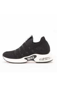 Related product image Guja Flats