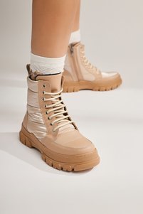 Related product image Limoya Boots