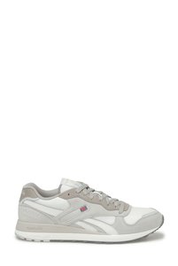 Related product image Reebok Sneakers