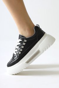 Related product image Limoya Sneakers