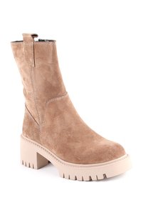 Related product image Libero Boots