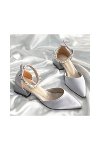 Related product image LARİNA SHOES Evening Shoes