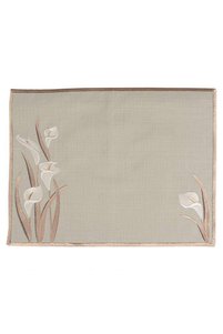 Related product image Mikasa Moor Runners & Placemats