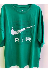 İlgili ürün resmi Nike T-Shirt