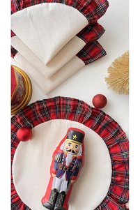 Related product image White Alamode Runners & Placemats