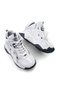 Related product image Marjin Sneakers