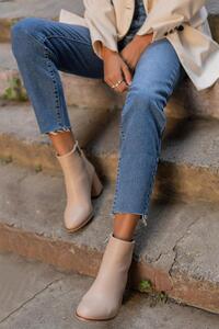 Related product image Madamra Boots