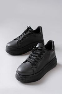 Related product image Zerenyus Sneakers