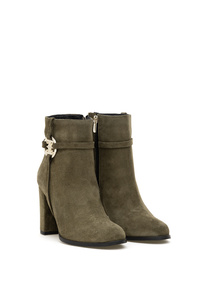 Related product image Pierre Cardin Boots