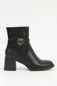 Related product image Pierre Cardin Boots