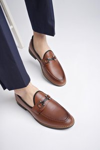Related product image Muggo Business Shoes