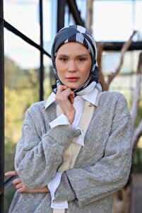 Related product image İpekhan Headscarves