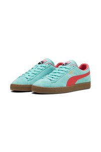 Related product image Puma Sneakers