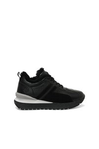 Related product image Lumberjack Sneakers