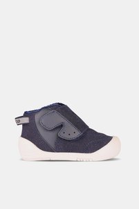 Related product image Vicco Flats