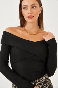 Related product image Bianco Lucci Blouses