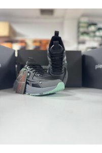 Related product image Pierre Cardin Sneakers
