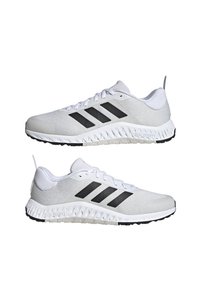 Imaginea produsului asociat adidas Încălțăminte fitness și de alergare